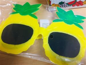 sunglasses sunglasses